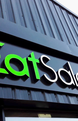 Eat Salad ®